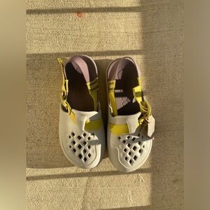 NWT Chaco Chillos MoonBeam JCH106164 Clog Shoe, Size 8